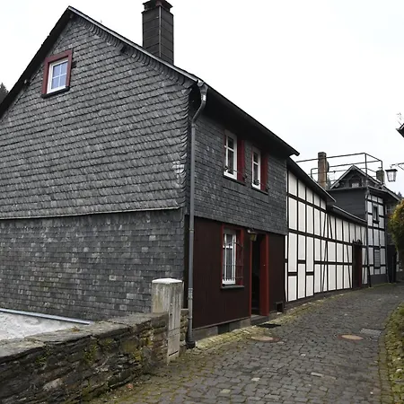 Knusperhaeuschen Apartment Monschau